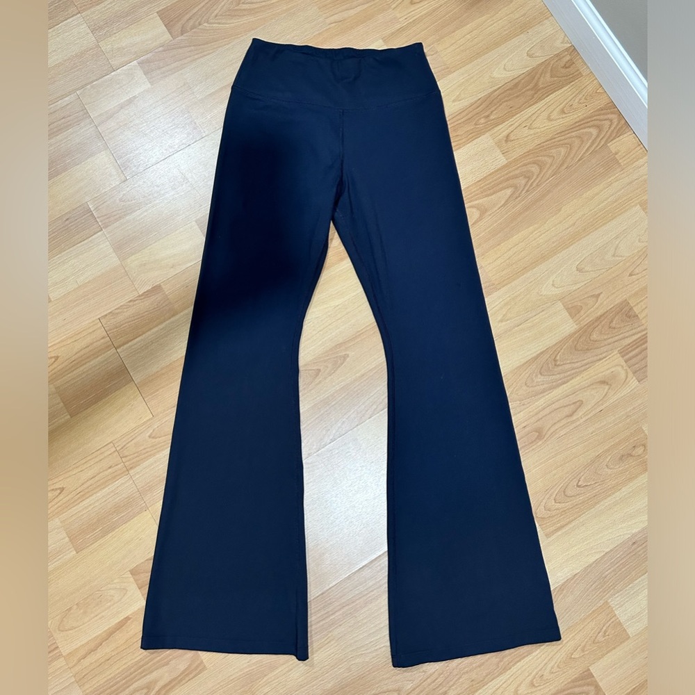 Calvin Klein Performance Size M Legging in Navy Blue